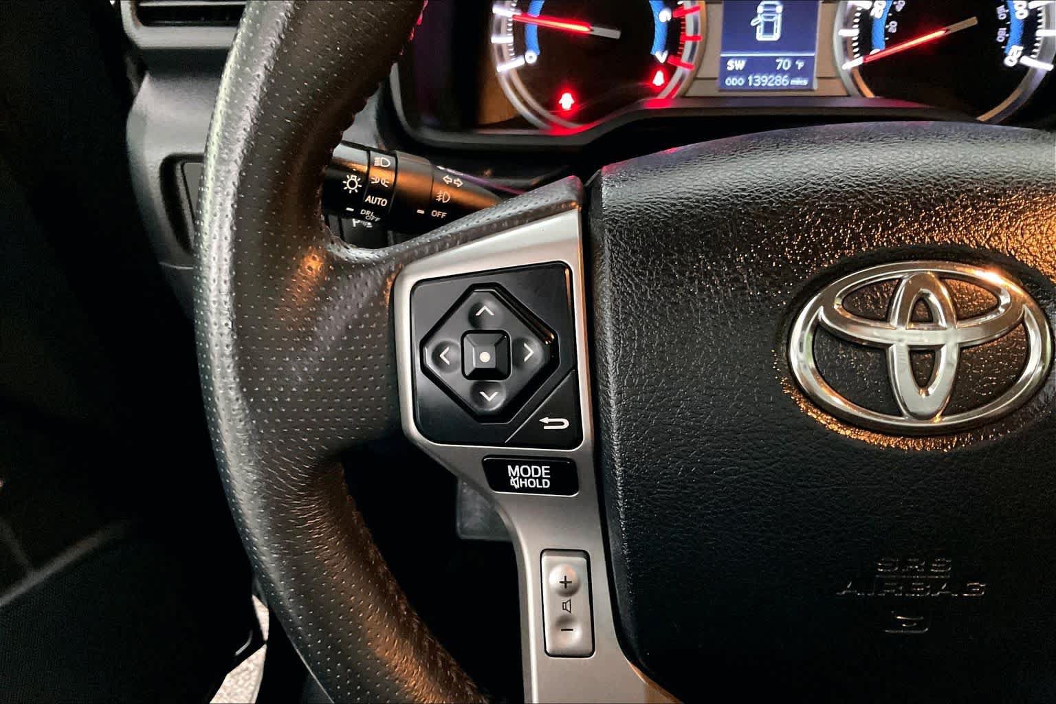Used 2019 Toyota 4Runner Limited RWD image 21