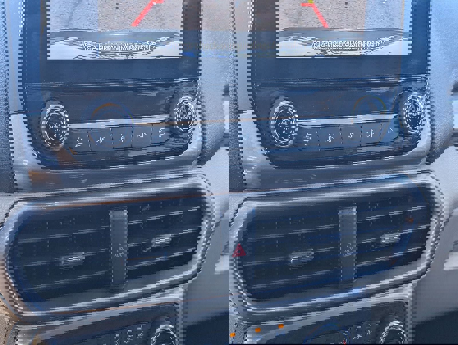 Certified 2022 Ford EcoSport SE w/ SE Convenience Package image 25