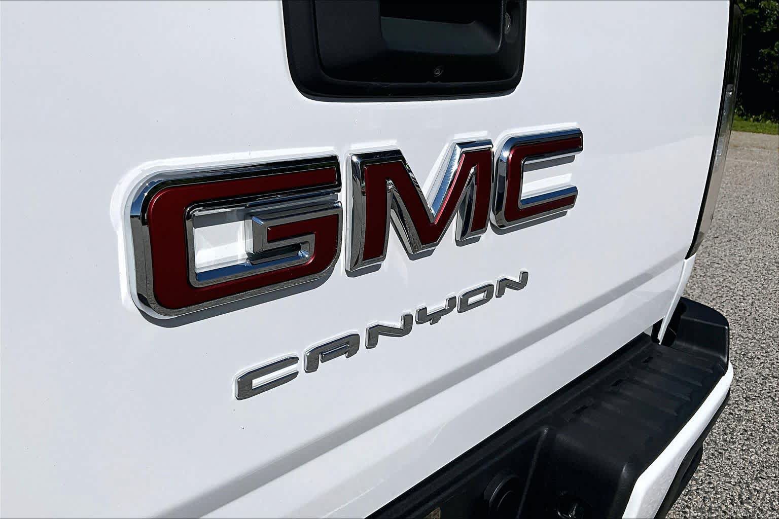 Used 2022 GMC Canyon Elevation w/ Trailering Package AWD/4WD image 33