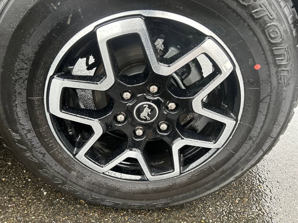 Certified 2025 Ford Bronco Outer Banks image 13