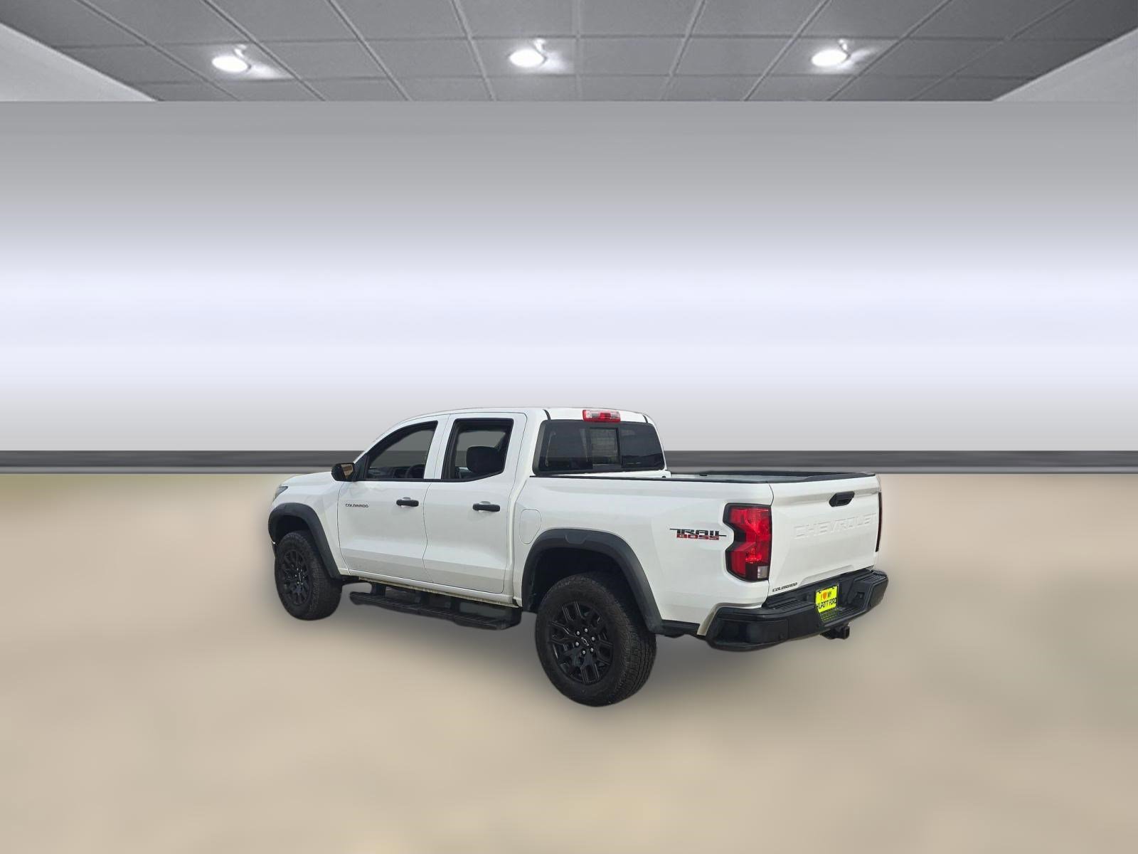 Used 2025 Chevrolet Colorado Trail Boss image 3