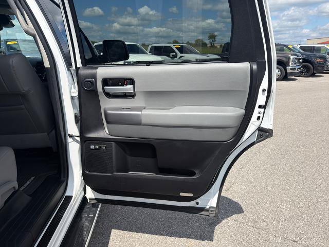 Used 2021 Toyota Sequoia Limited w/ Safety & Convenience Package AWD/4WD image 17
