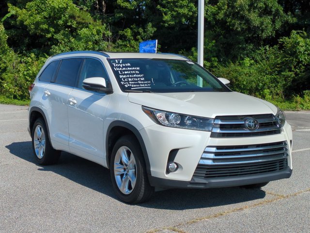 Used 2017 Toyota Highlander Limited