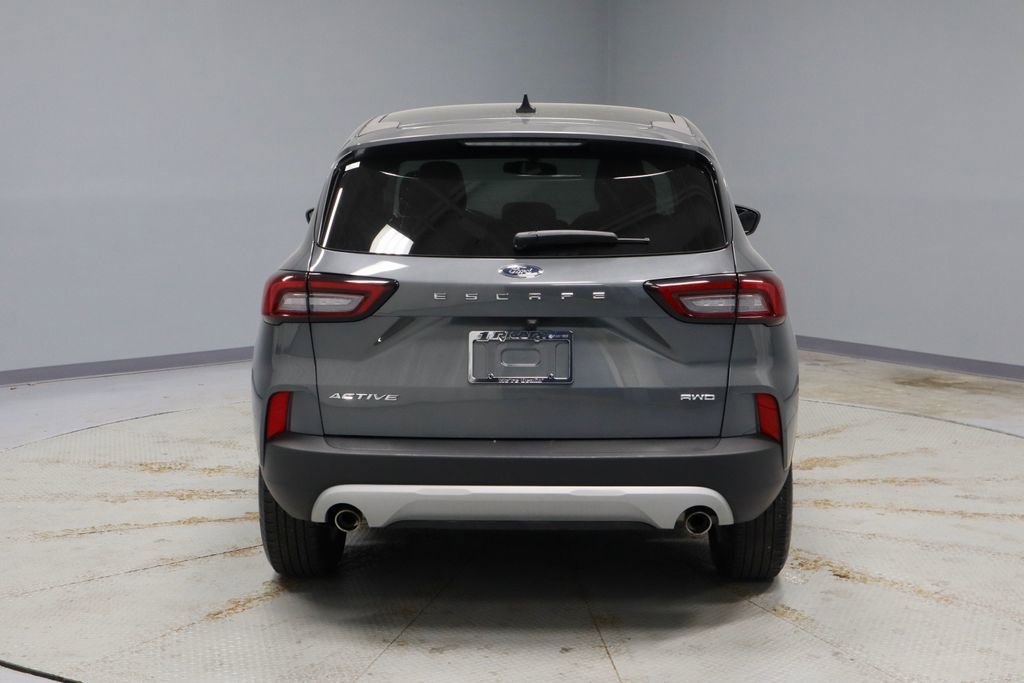 Certified 2025 Ford Escape Active AWD/4WD image 10
