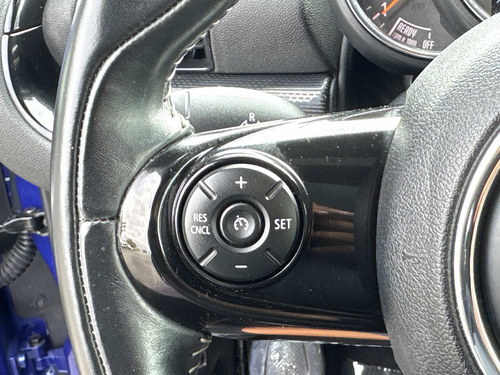 Used 2019 MINI Cooper Clubman S w/ Starlight Blue Edition FWD image 9