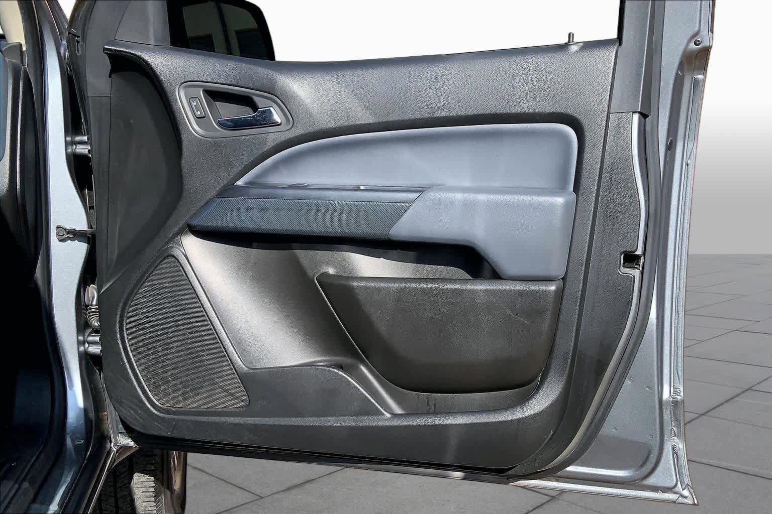 Used 2020 Chevrolet Colorado Z71 RWD image 23