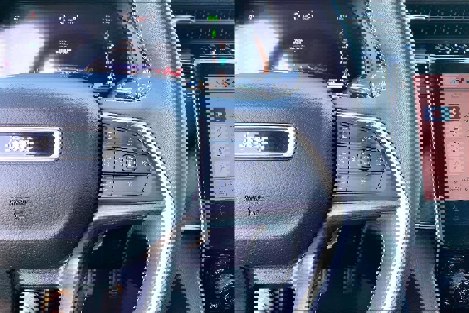 Used 2023 Jeep Grand Cherokee 4WD 4xe image 21