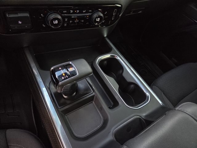 Used 2025 Chevrolet Silverado 1500 LT Trail Boss AWD/4WD image 13