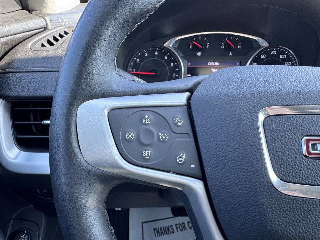 Used 2023 GMC Terrain SLT image 12