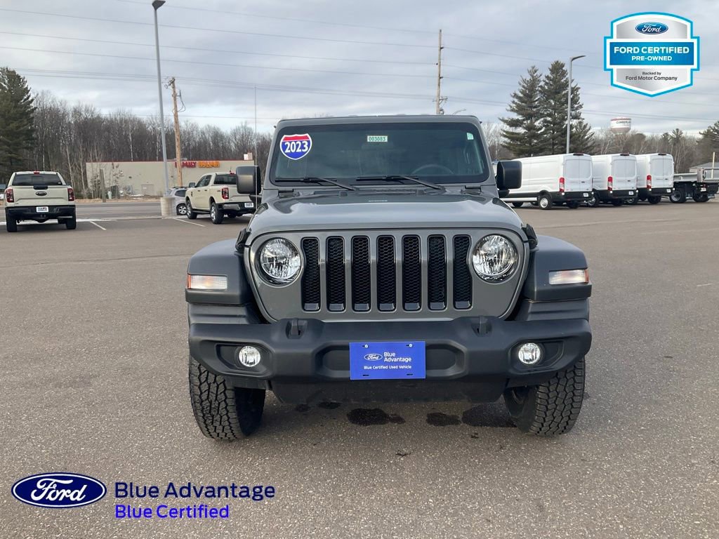 Used 2023 Jeep Wrangler Sport image 9