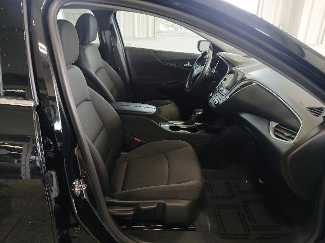 Used 2023 Chevrolet Malibu LT image 18