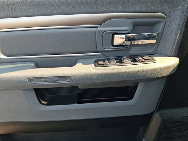 Used 2017 RAM 1500 Big Horn AWD/4WD image 12
