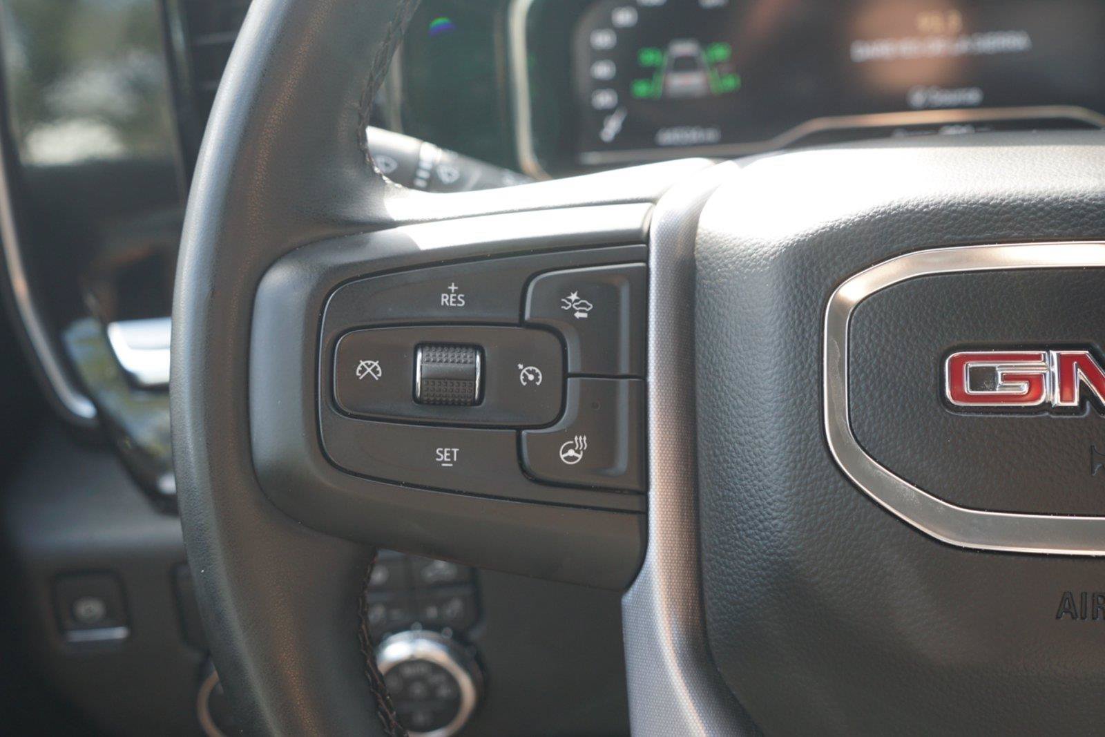 Used 2025 GMC Sierra 1500 SLT RWD image 16