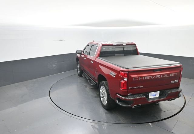 Used 2019 Chevrolet Silverado 1500 High Country w/ Technology Package AWD/4WD image 29