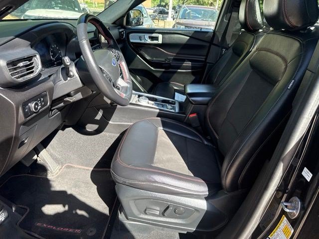 Certified 2023 Ford Explorer ST-Line w/ Class IV Trailer Tow Package AWD/4WD image 15