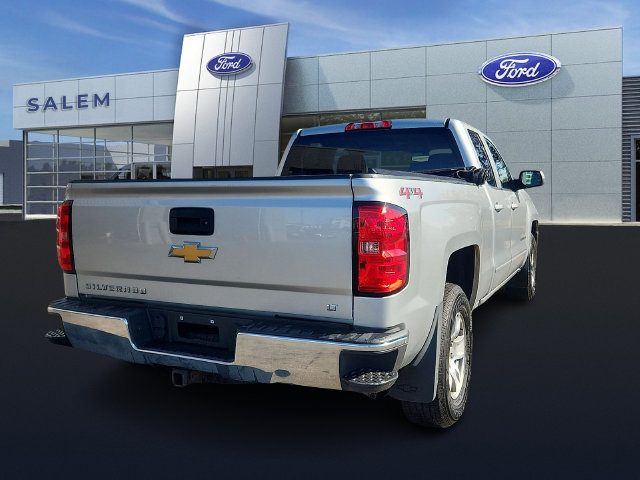 Used 2018 Chevrolet Silverado 1500 LT w/ All Star Edition AWD/4WD image 3