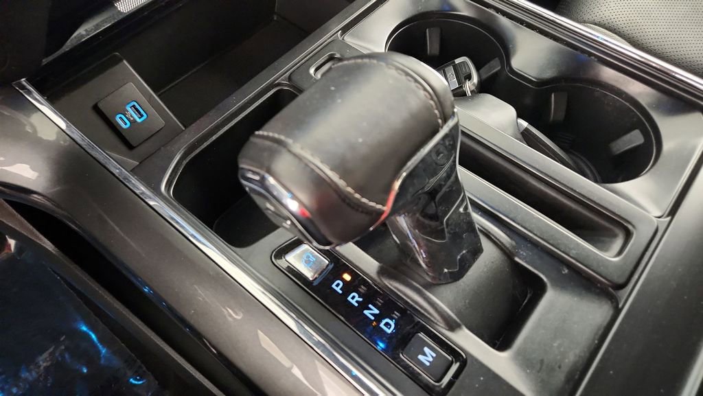 Certified 2022 Ford F150 Lariat image 29