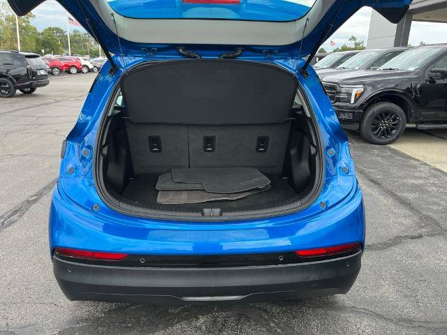 Used 2022 Chevrolet Bolt LT w/ Infotainment Package FWD image 18