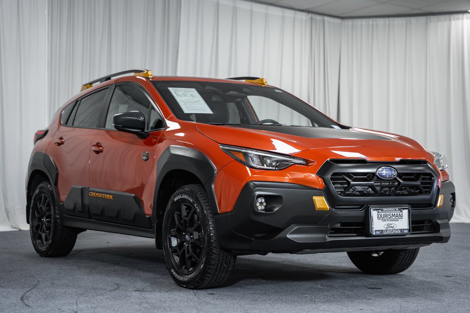 Used 2025 Subaru Crosstrek 2.5i Wilderness AWD/4WD image 1