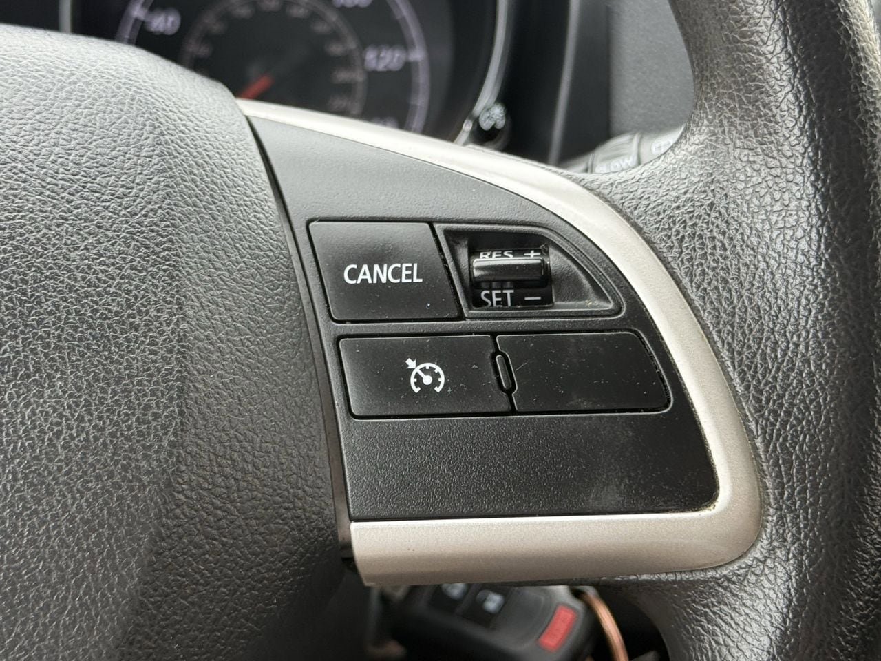 Used 2020 Mitsubishi Outlander Sport ES FWD image 14