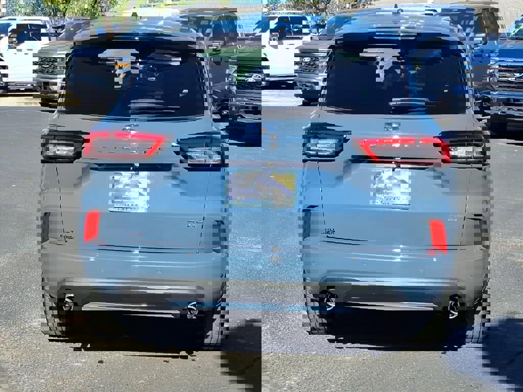 Certified 2023 Ford Escape ST-Line Elite image 5