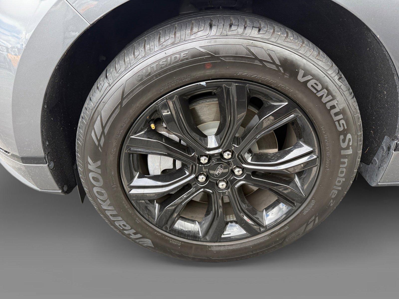 Certified 2023 Ford Edge SE w/ Black Appearance Package AWD/4WD image 9