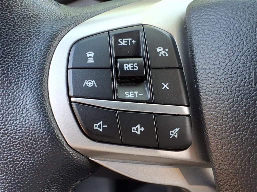 Certified 2022 Ford Explorer XLT w/ Equipment Group 202A AWD/4WD image 20