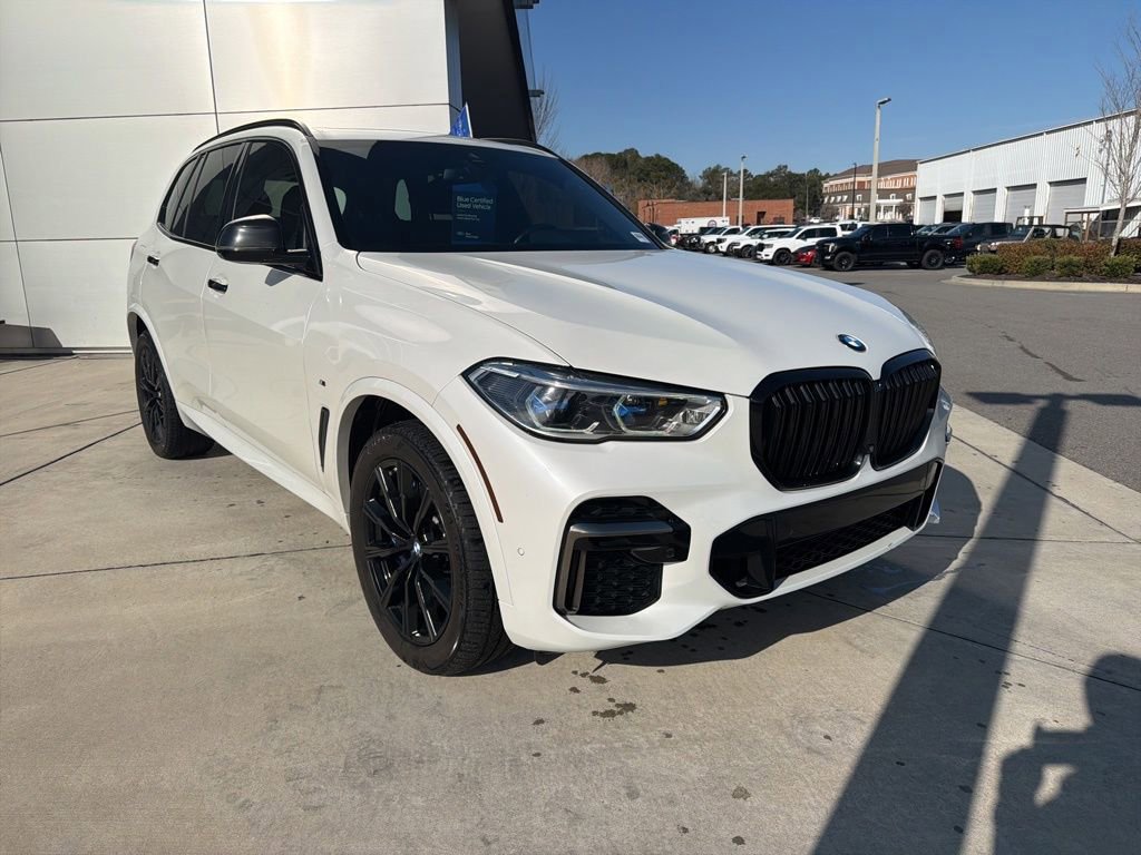 Used 2022 BMW X5 M50i w/ Executive Package image 7