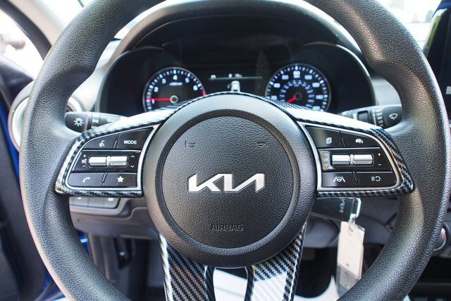 Used 2024 Kia Forte LXS w/ LXS Technology Package FWD image 21