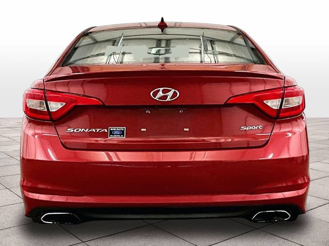 Used 2017 Hyundai Sonata Sport w/ Value Edition Package 02 FWD image 4
