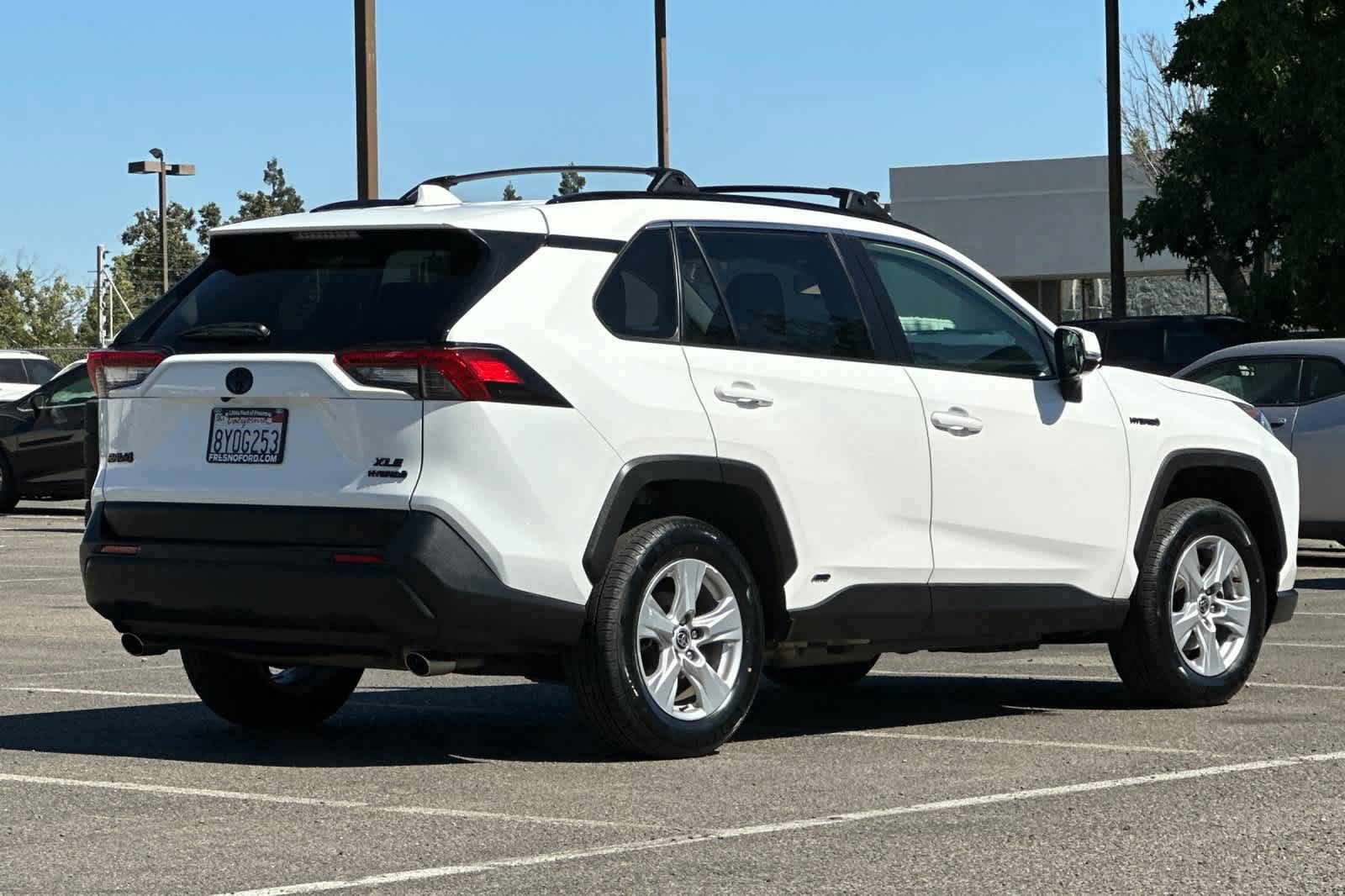Used 2021 Toyota RAV4 XLE w/ Convenience Package AWD/4WD video 2