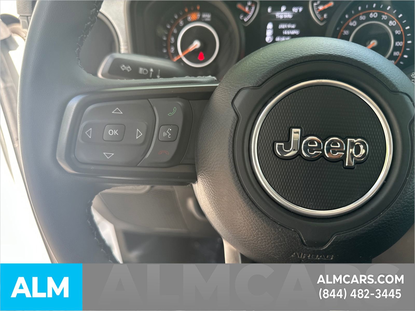 Used 2025 Jeep Wrangler Unlimited Sport AWD/4WD image 30