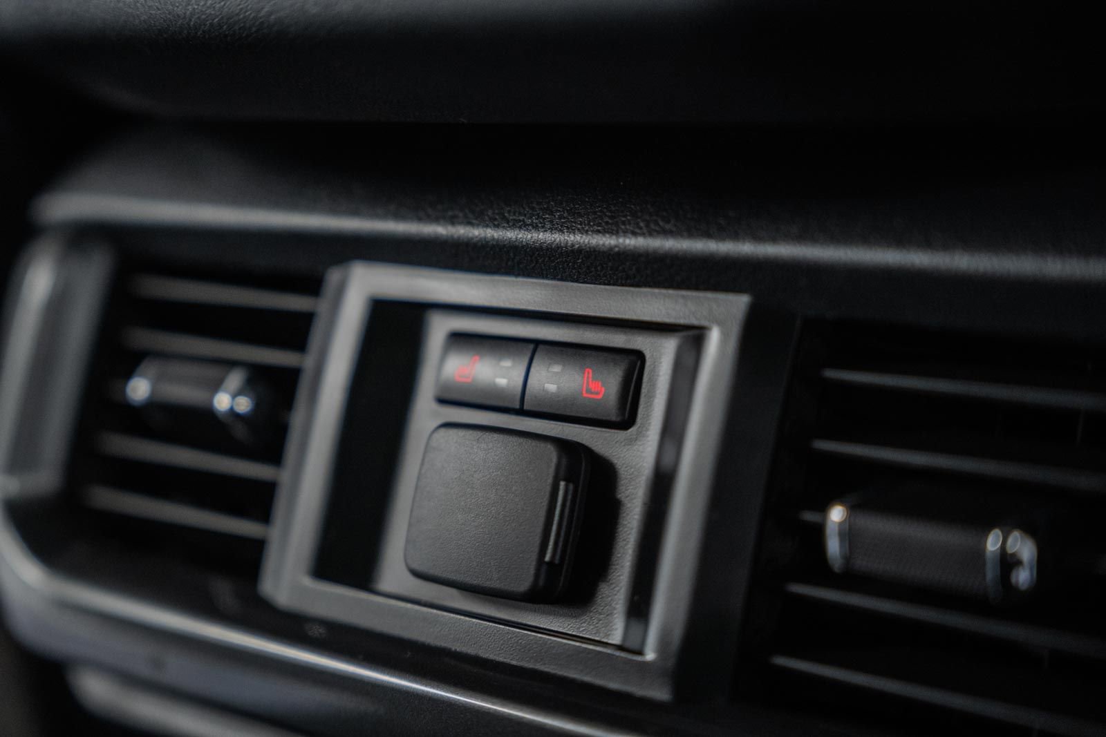 Certified 2023 Ford F150 Lariat w/ Equipment Group 502A High image 42