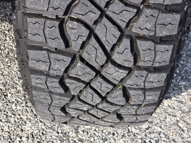 Used 2024 Chevrolet Colorado ZR2 w/ ZR2 Convenience Package III image 11