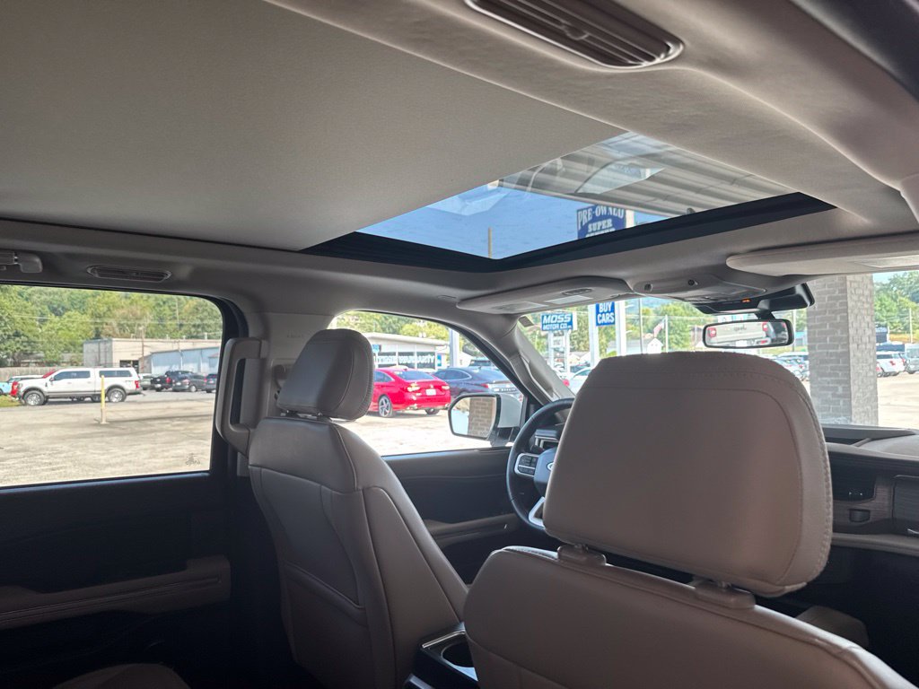 Certified 2024 Ford Expedition Max Limited RWD image 26