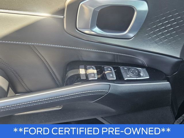Used 2021 Kia Sorento SX image 27