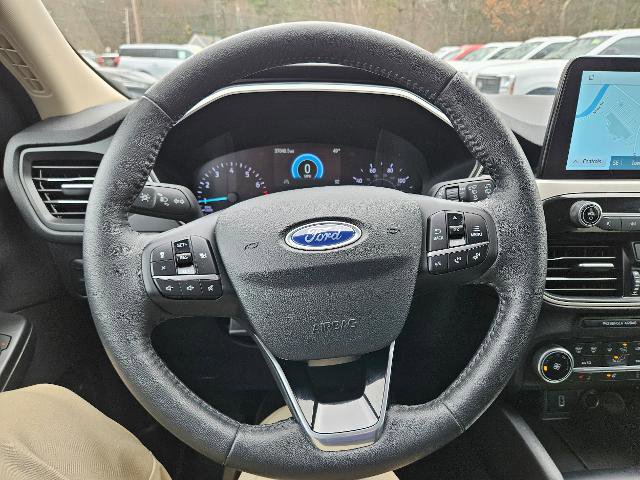 Certified 2020 Ford Escape SEL AWD/4WD image 17