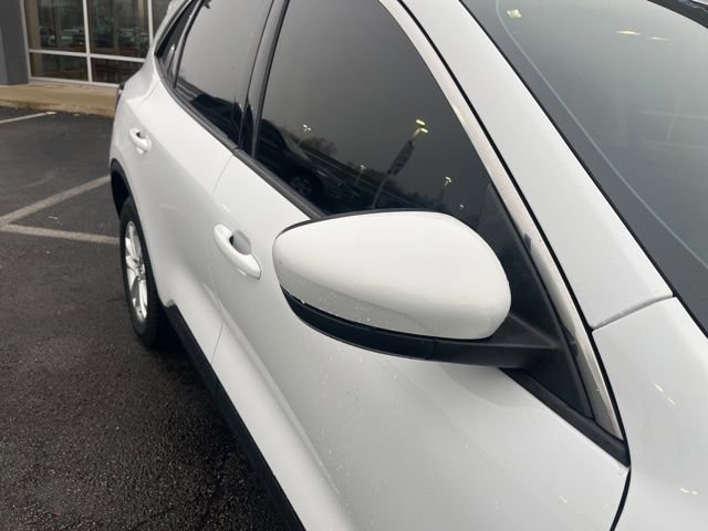 Certified 2021 Ford Escape SE image 10