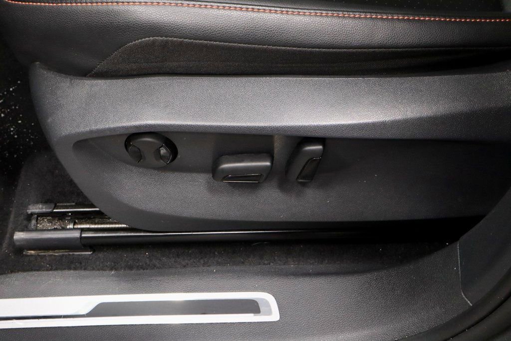 Used 2024 Volkswagen Tiguan Wolfsburg Edition image 27