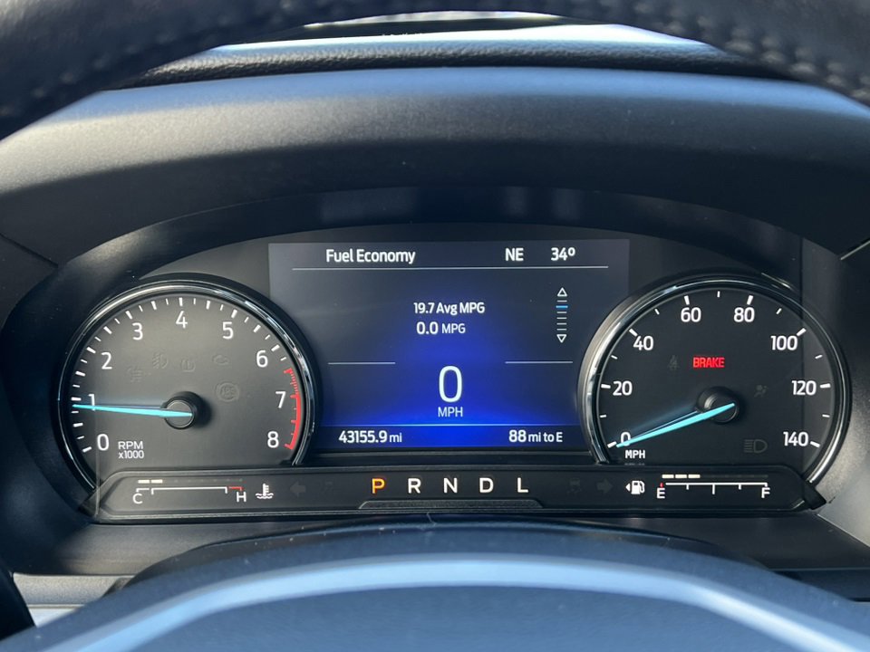 Certified 2022 Ford Explorer XLT w/ Equipment Group 202A image 26