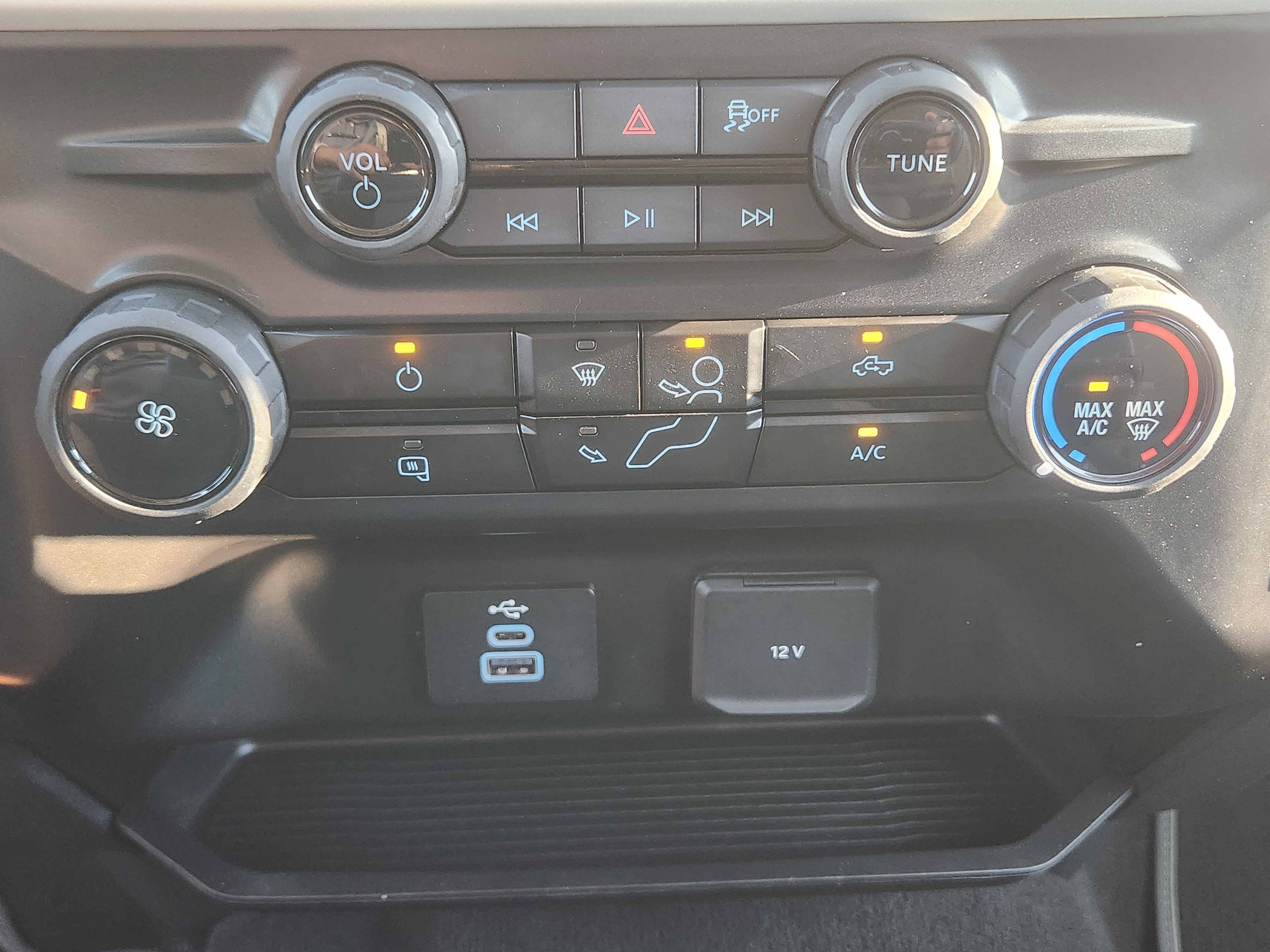 Certified 2026 Ford F250 XLT AWD/4WD image 14