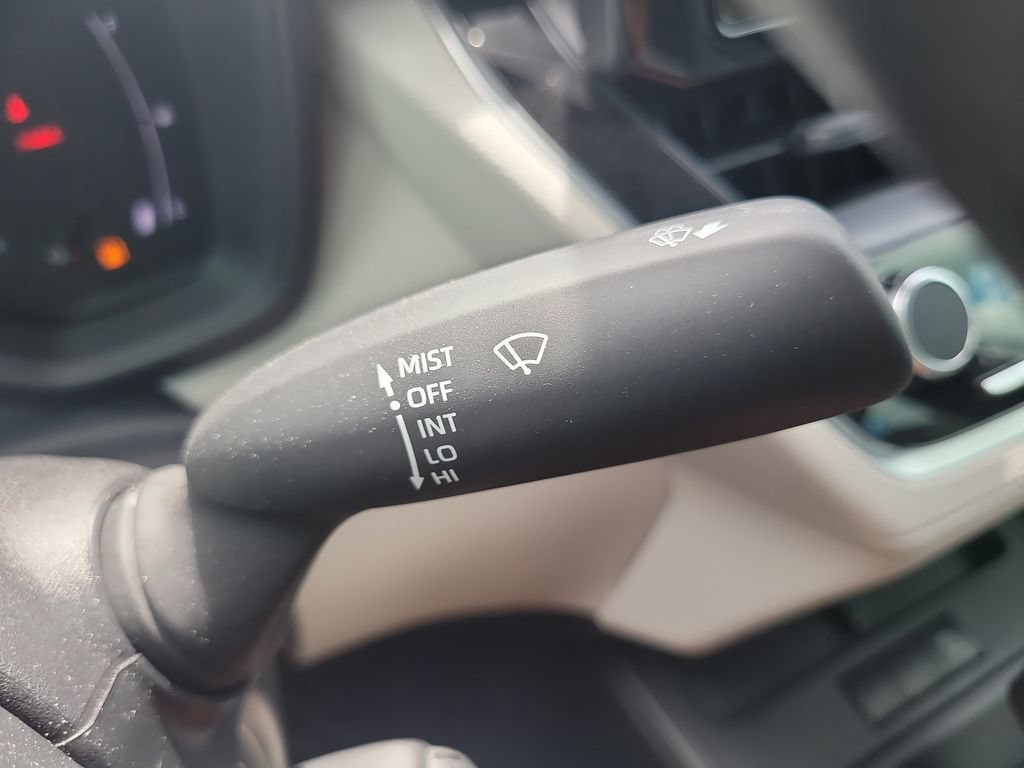 Used 2026 Toyota Corolla Cross L FWD image 27