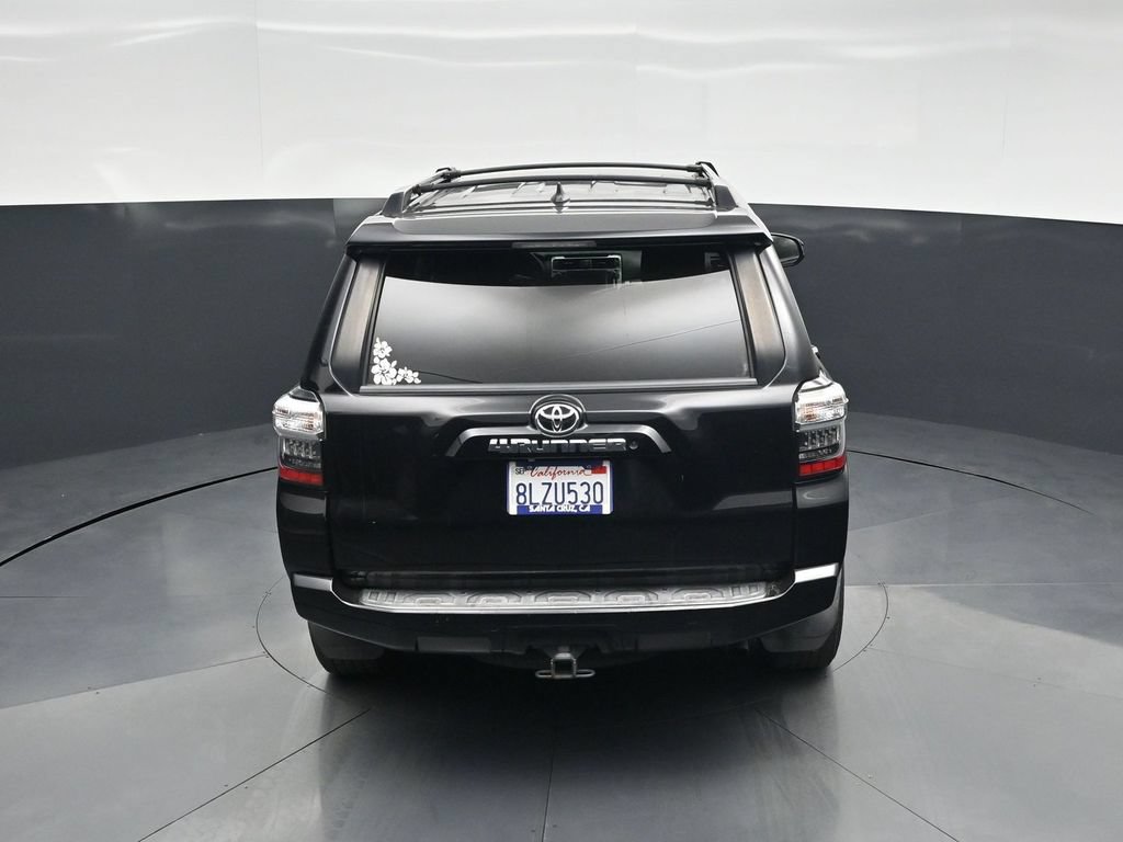 Used 2019 Toyota 4Runner SR5 RWD image 39