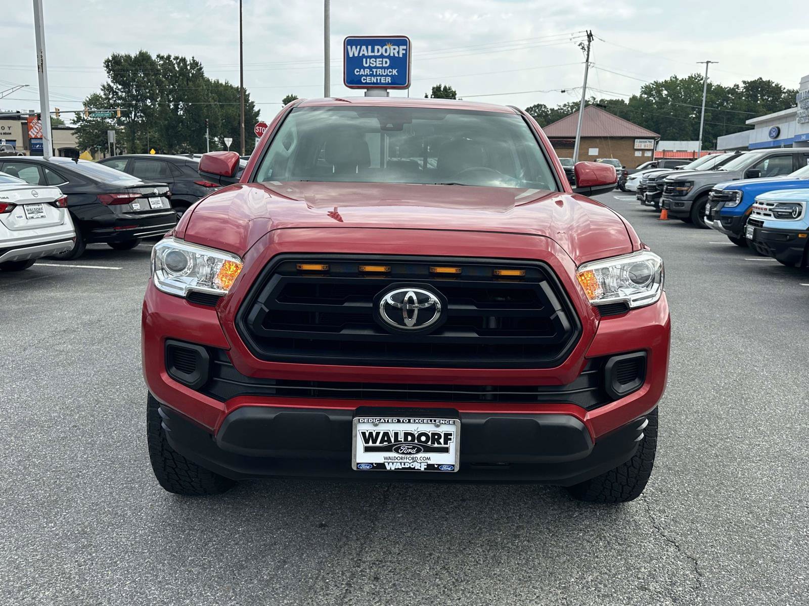 Used 2020 Toyota Tacoma SR w/ SR Convenience Package RWD image 2