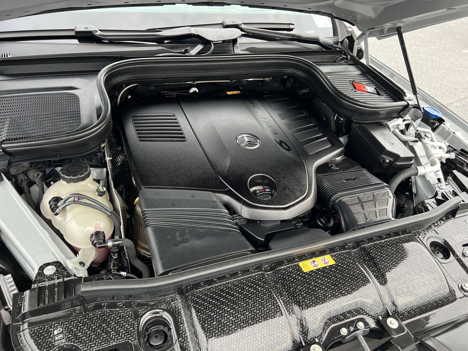 Used 2026 Mercedes-Benz GLS 450 4MATIC image 27