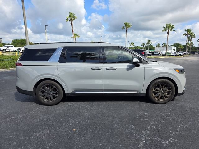 Used 2024 Kia Carnival SX FWD image 4