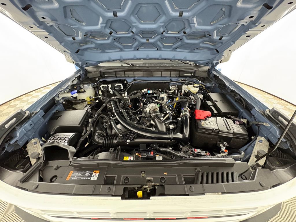 Certified 2025 Ford Bronco Heritage Edition image 33