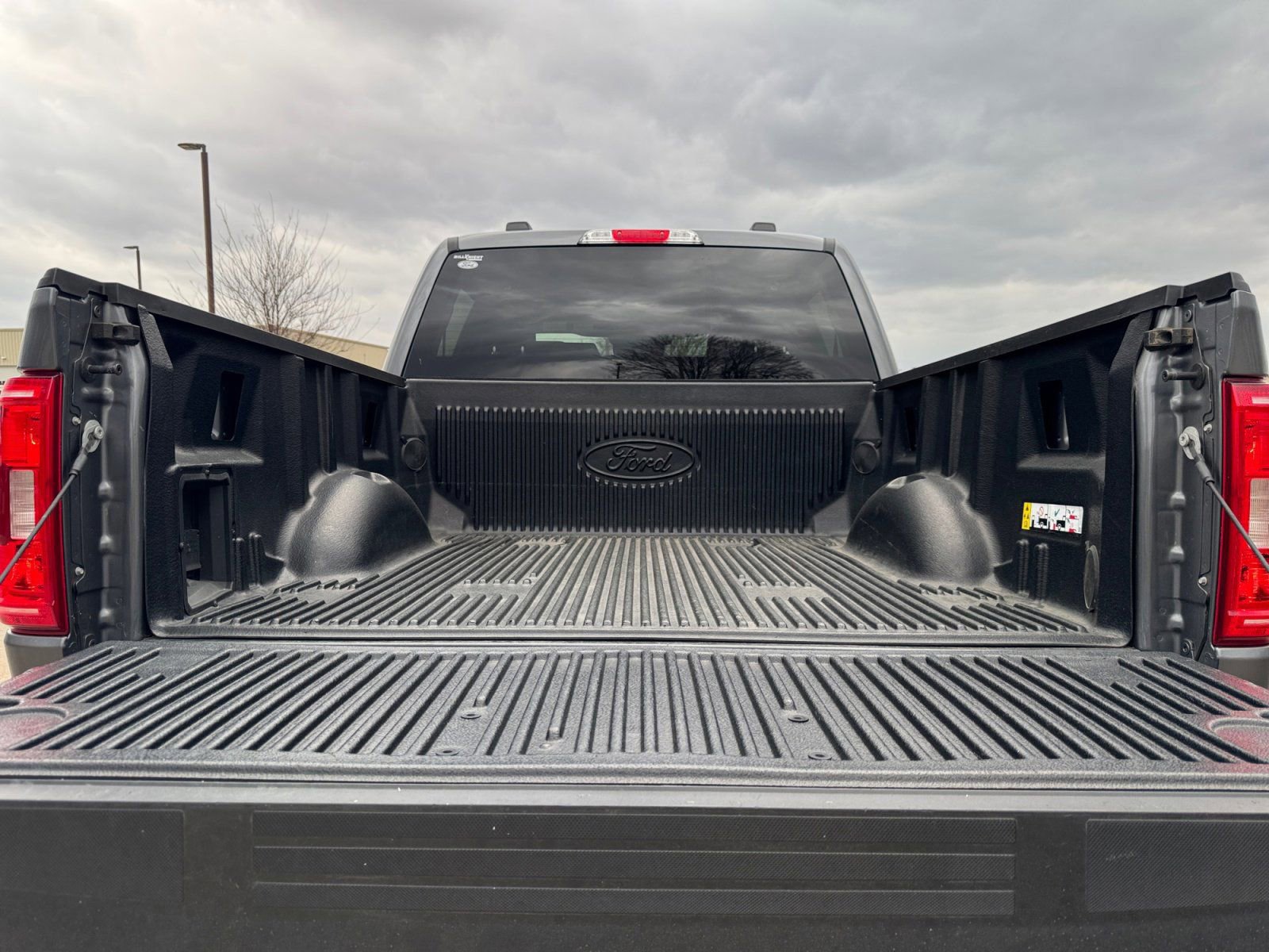 Certified 2023 Ford F150 XLT w/ Equipment Group 302A High image 17