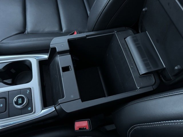 Certified 2023 Ford Explorer XLT w/ Equipment Group 202A image 29