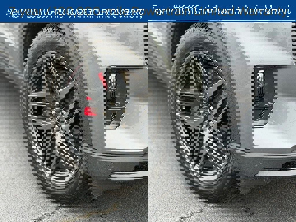 Certified 2025 Ford Explorer ST image 8